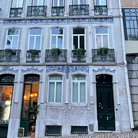 里斯本梦想爱思特雷拉套房公寓 * Lisboa